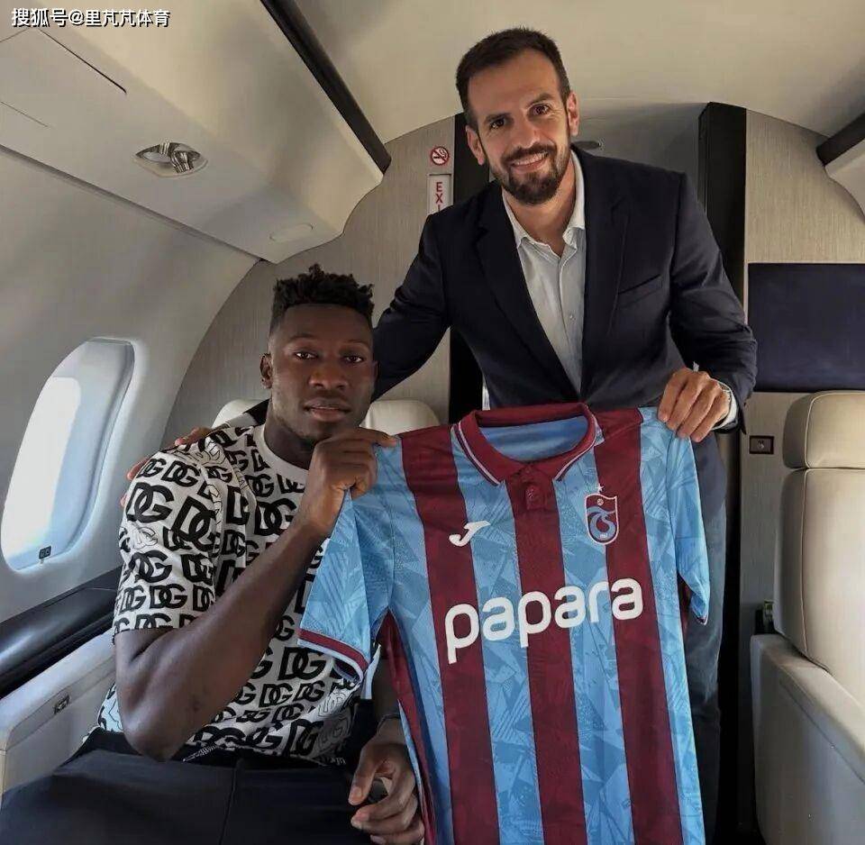 对彼此都很不满！奥纳纳跟曼联彻底决裂，滕哈格最后的嫡系会离开